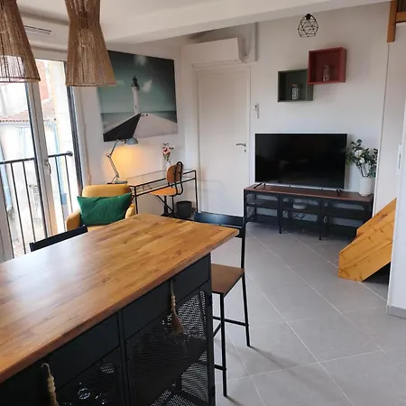 Le Cellier Du Marche Couvert - Plein Centre, Parking Prive, Climatise Apartmán