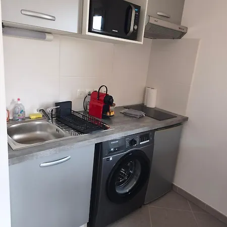 Appartement Le Cellier Du Marché Couvert - Plein Centre, Parking Privé, Climatisé